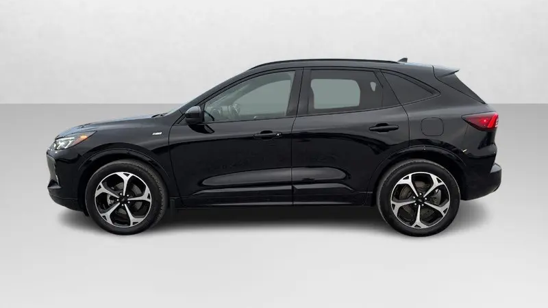 2023 Ford Escape ST-Line Elite