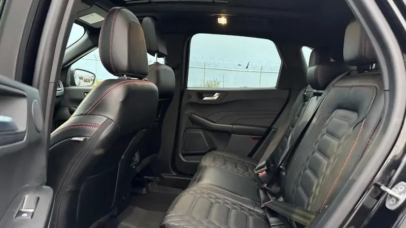 2023 Ford Escape ST-Line Elite
