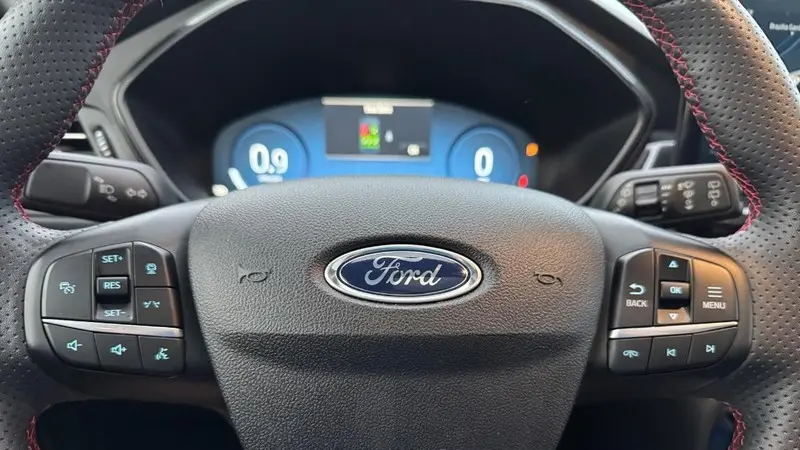 2023 Ford Escape ST-Line Elite