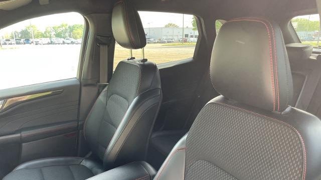 2023 Ford Escape ST-Line Elite
