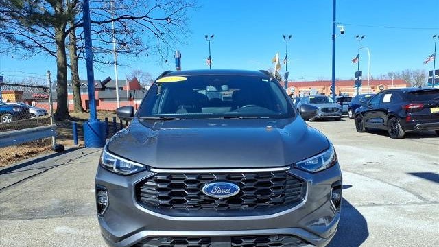 2023 Ford Escape ST-Line Elite