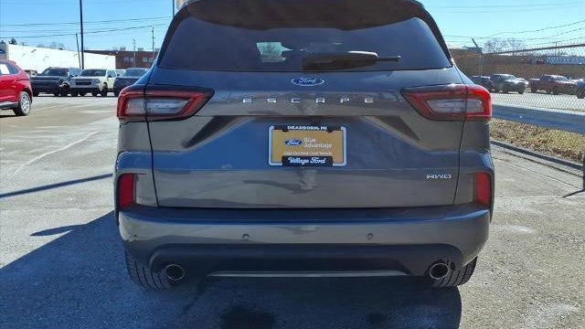 2023 Ford Escape ST-Line Elite