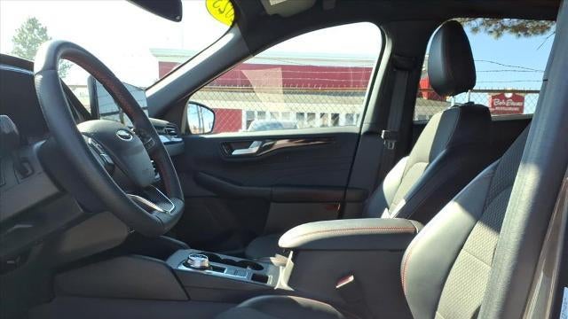 2023 Ford Escape ST-Line Elite