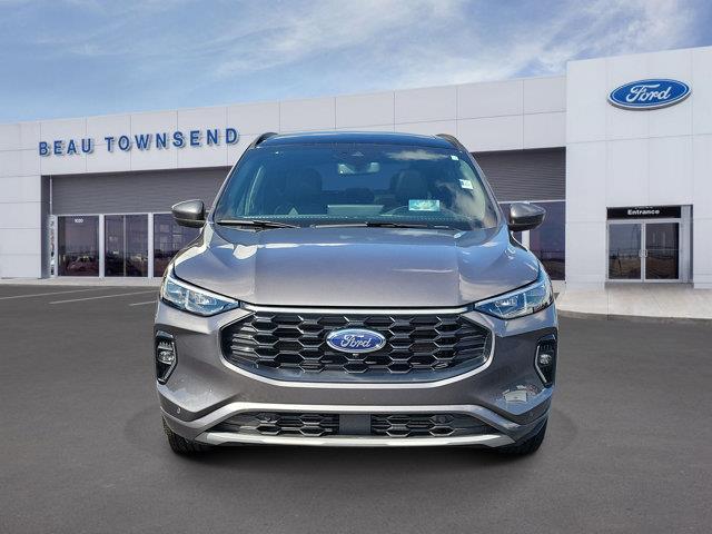 2023 Ford Escape - $28,995