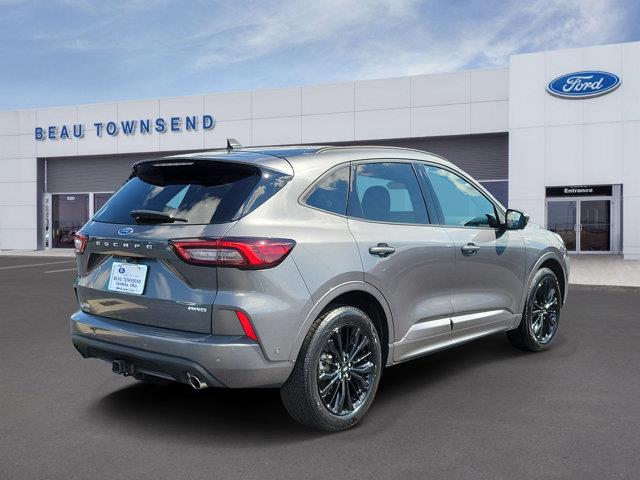 2023 Ford Escape - $28,995