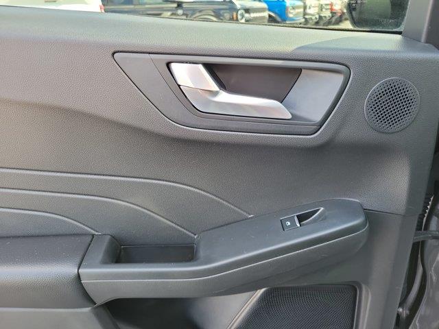 2023 Ford Escape - $28,995