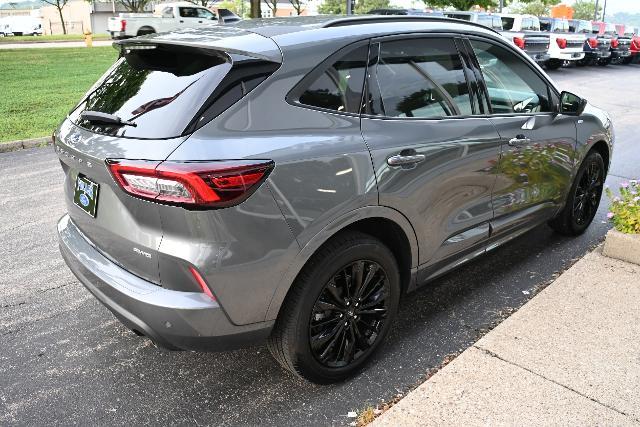 2023 Ford Escape - $29,988