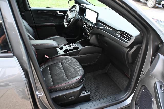 2023 Ford Escape - $29,988