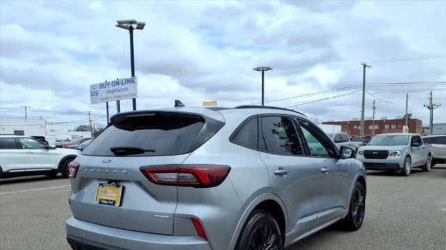 2023 Ford Escape ST-Line Elite