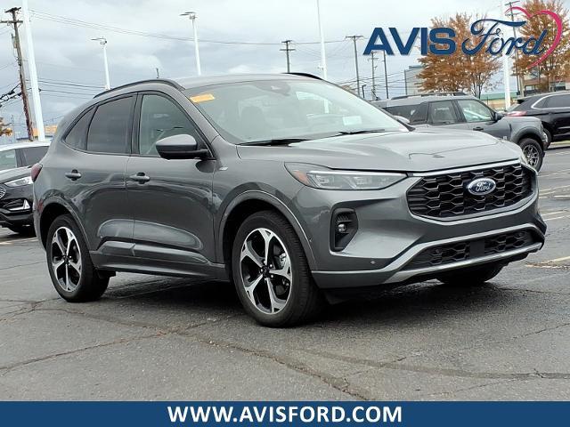 2024 Ford Escape - $27,900