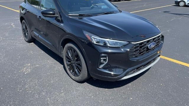 2023 Ford Escape ST-Line Elite