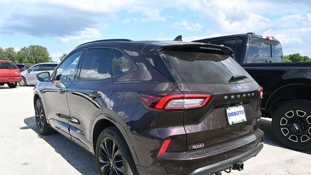 2023 Ford Escape ST-Line Elite