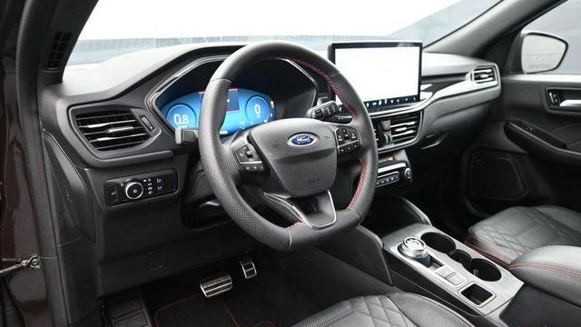 2023 Ford Escape ST-Line Elite