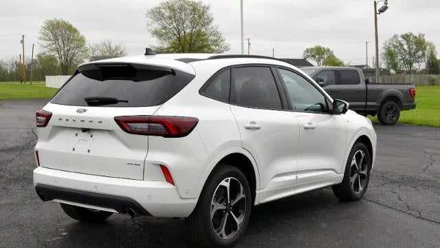 2023 Ford Escape ST-Line Elite