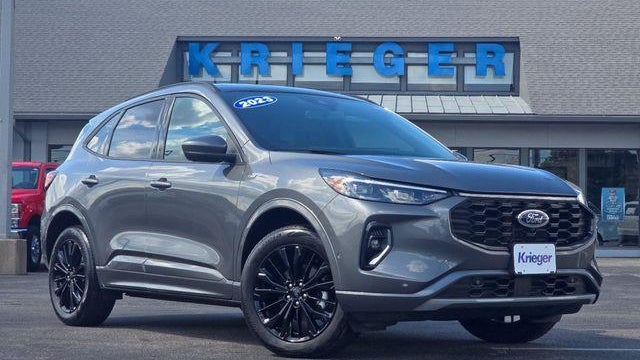 2023 Ford Escape ST-Line Elite
