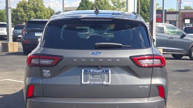 2023 Ford Escape ST-Line Elite
