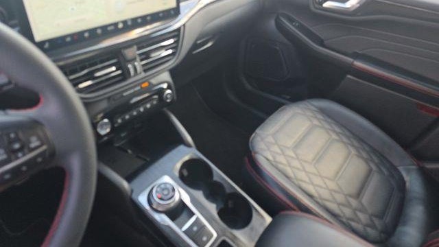 2023 Ford Escape ST-Line Elite