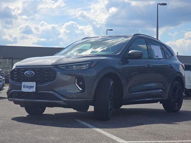 2023 Ford Escape - $28,626