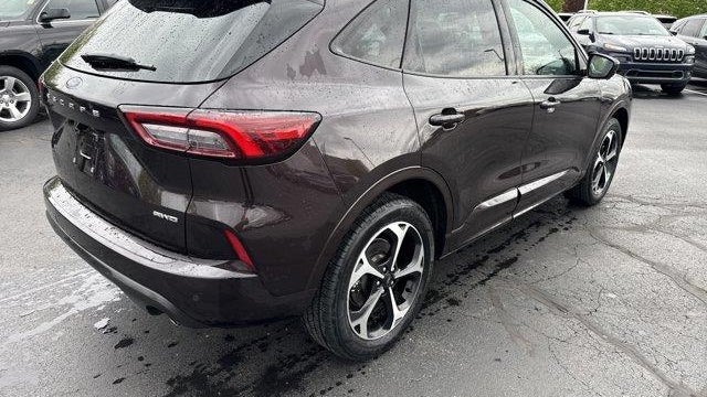2023 Ford Escape ST-Line Elite