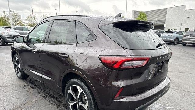 2023 Ford Escape ST-Line Elite