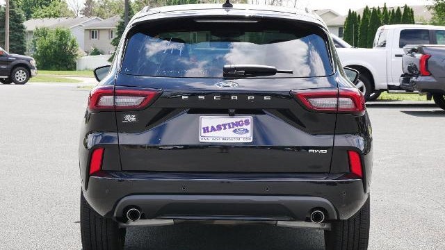 2023 Ford Escape ST-Line Elite