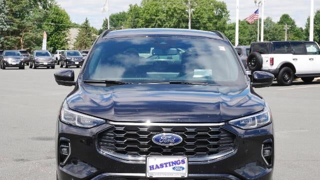 2023 Ford Escape ST-Line Elite