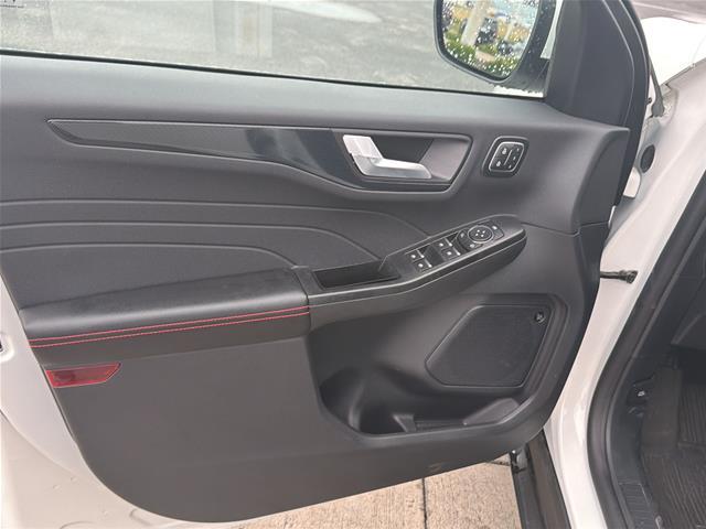 2025 Ford Escape - $32,968