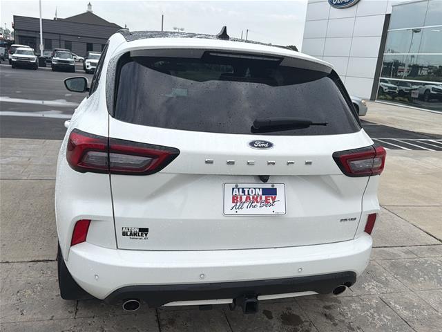 2025 Ford Escape - $32,968