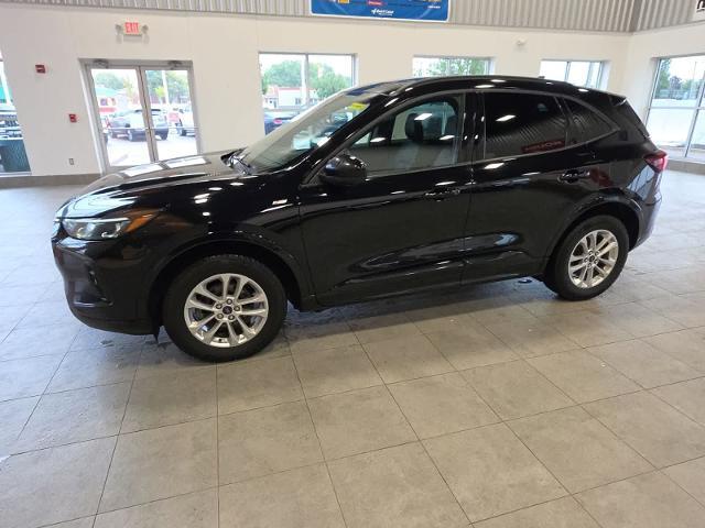 2025 Ford Escape - $29,079
