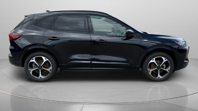 2025 Ford Escape ST-Line Elite