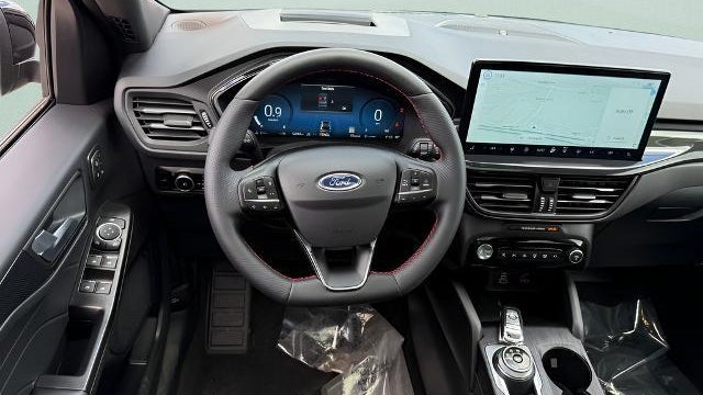 2025 Ford Escape ST-Line Elite