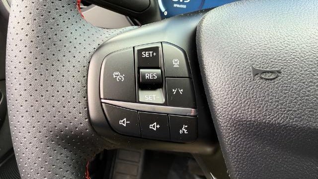 2025 Ford Escape ST-Line Elite