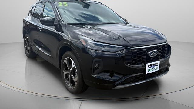 2025 Ford Escape ST-Line Elite