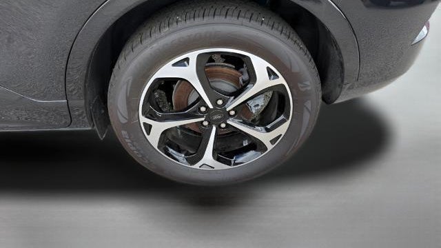 2025 Ford Escape ST-Line Elite