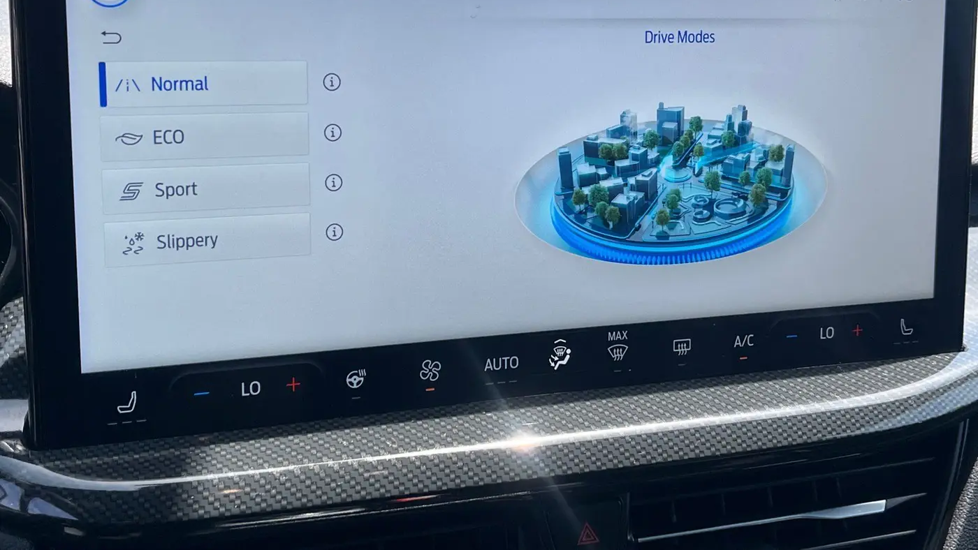 2023 Ford Escape ST-Line Elite