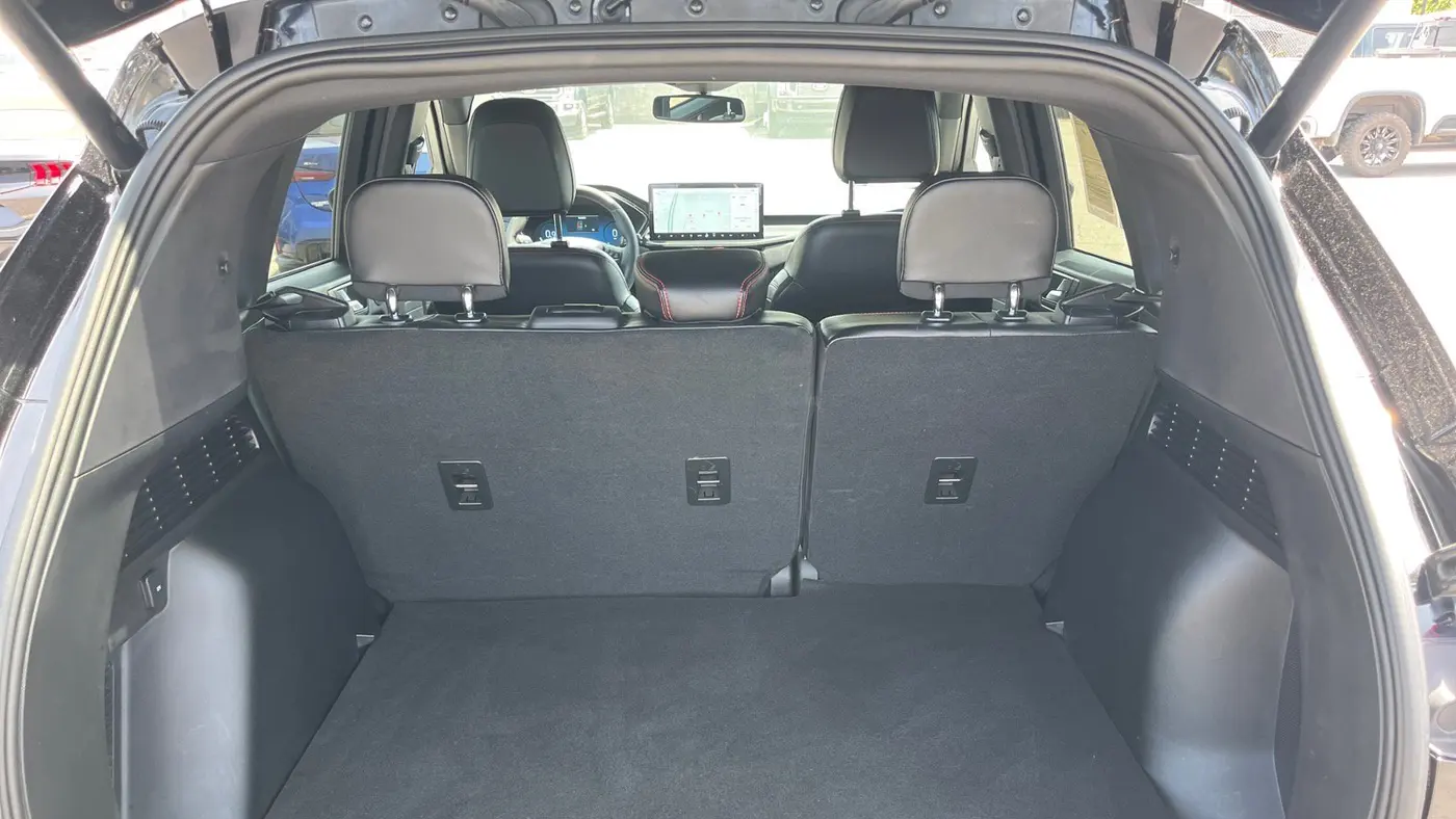2023 Ford Escape ST-Line Elite