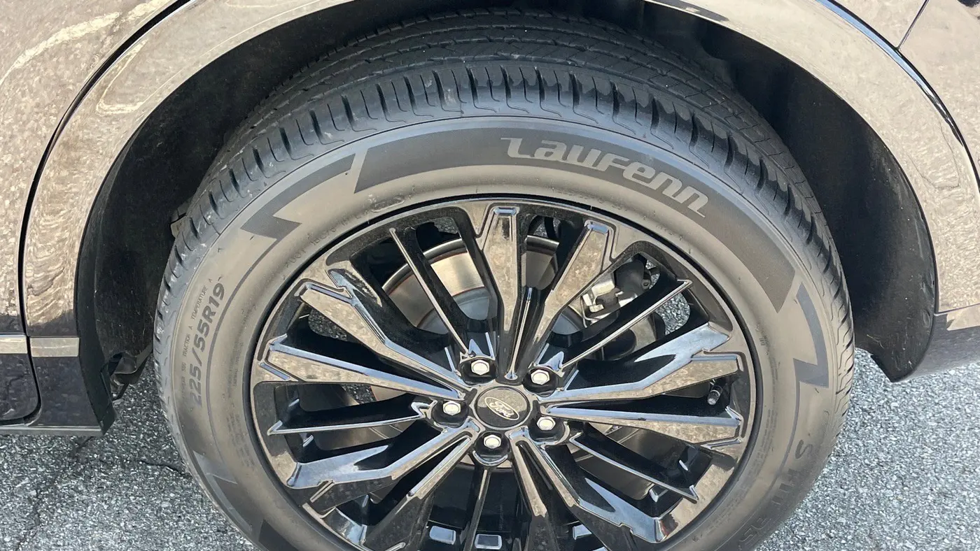 2023 Ford Escape ST-Line Elite