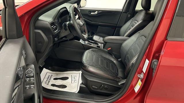 2023 Ford Escape ST-Line Elite