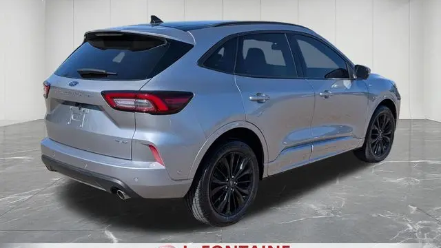 2024 Ford Escape ST-Line Elite