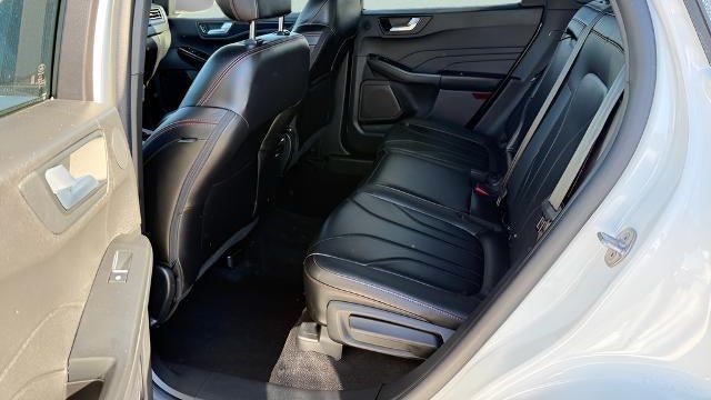 2025 Ford Escape ST-Line Elite