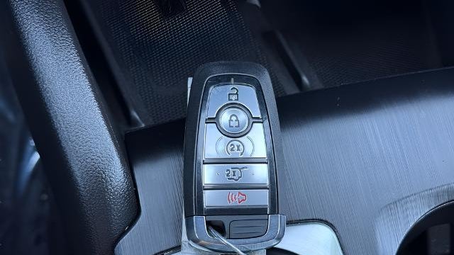 2025 Ford Escape ST-Line Elite