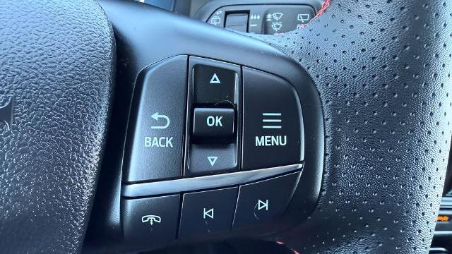 2025 Ford Escape ST-Line Elite