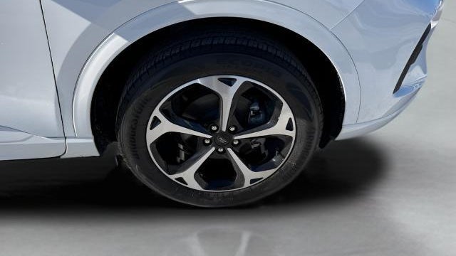 2025 Ford Escape ST-Line Elite