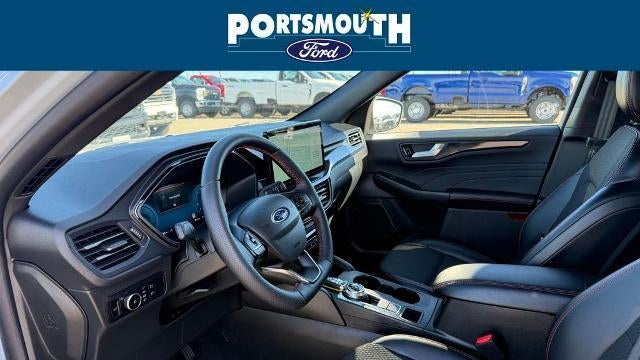 2025 Ford Escape ST-Line Elite