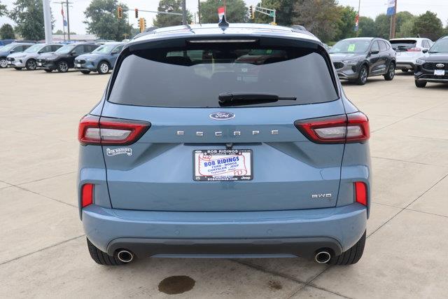 2025 Ford Escape - $34,990