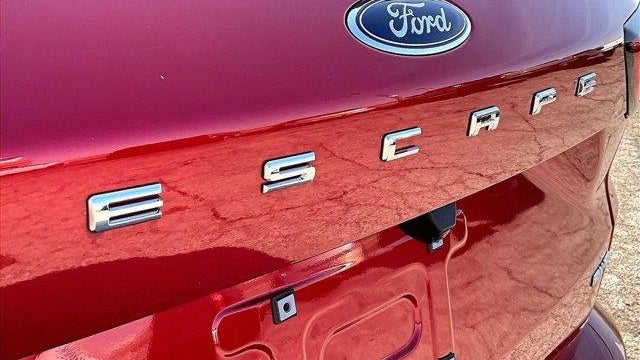 2026 Ford Escape ST-Line Elite