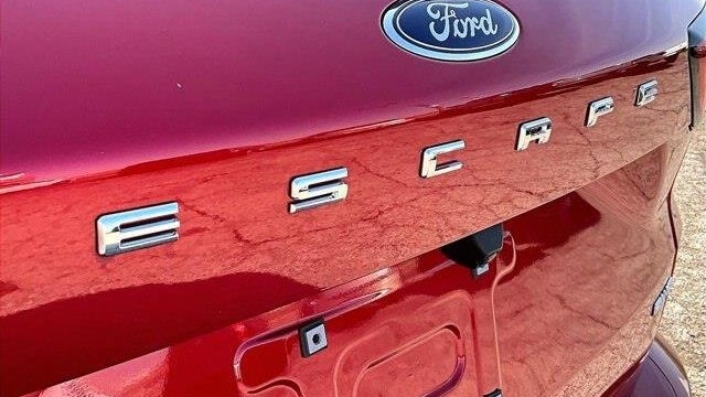 2026 Ford Escape ST-Line Elite