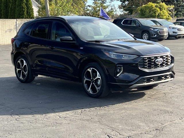 2023 Ford Escape - $26,735