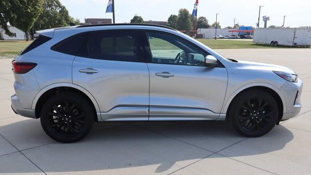 2023 Ford Escape ST-Line Elite