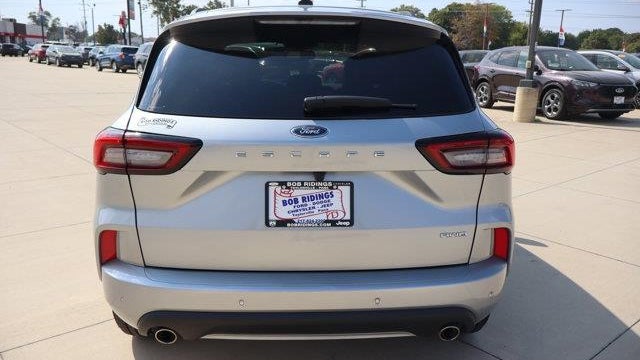 2023 Ford Escape ST-Line Elite